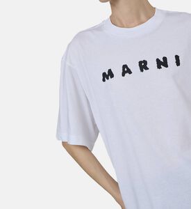 تيشيرت قطن بأكمام قصيرة بقصة مربعة