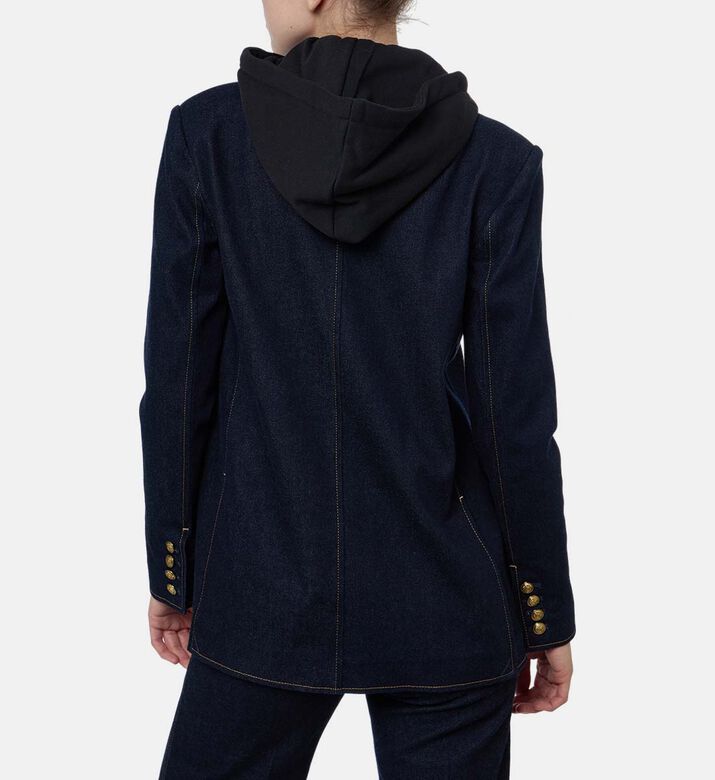 Alice and Olivia Blazer Jordan, Model View