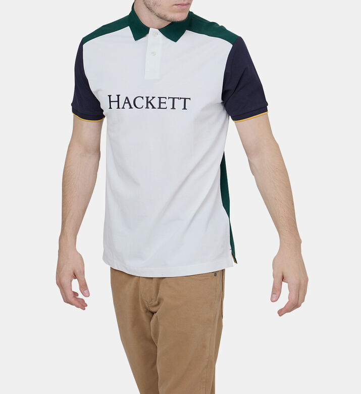 تيشيرت بشعار مطرز مقسم بألوان