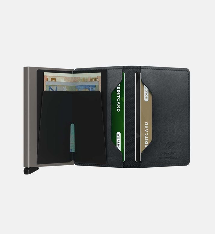 Regular-fit Leather Slim Wallet