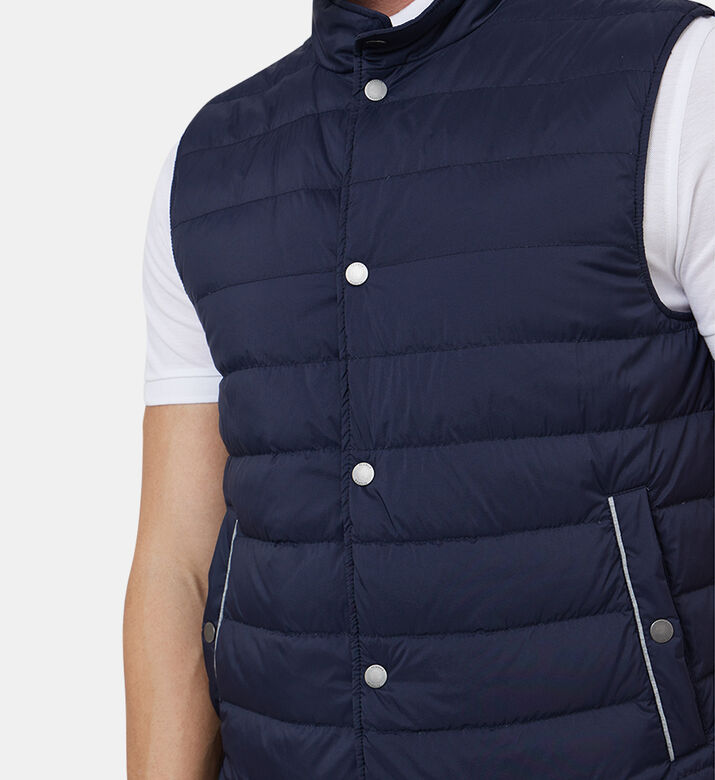 Zip-up Panelled Vest