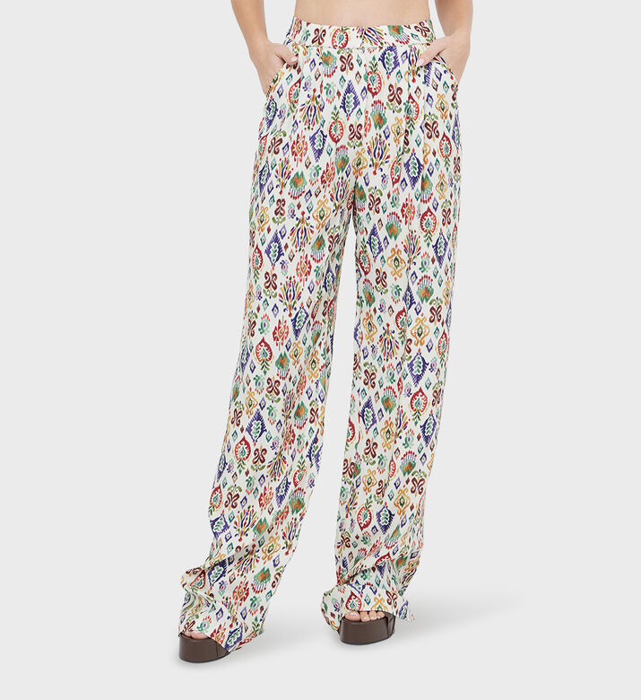 بنطال واسع الأرجل بتفاصيل عرقية