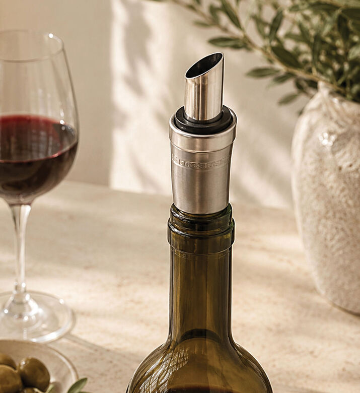 Le Creuset Drip Free Aluminum Pourer Set 5-piece, Packshot View