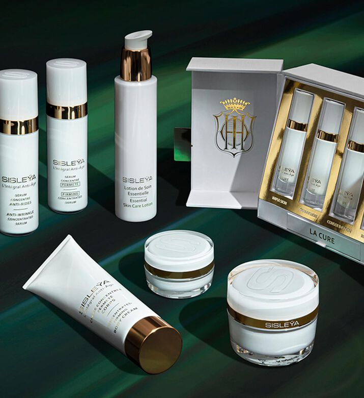 عطر  Olympea Aqua