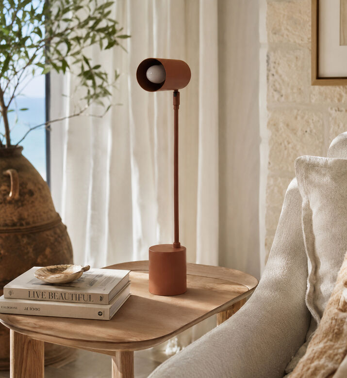 Home Deco and More Scoopy 3 Pin Table Lamp, Terracotta, Packshot View