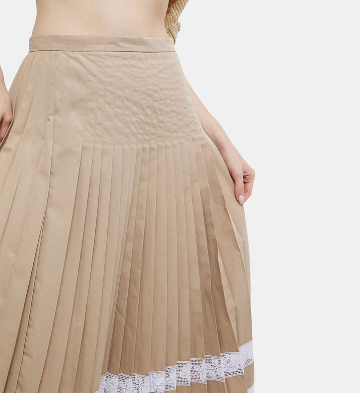 تنورة قطنية بطيّات دانتيل