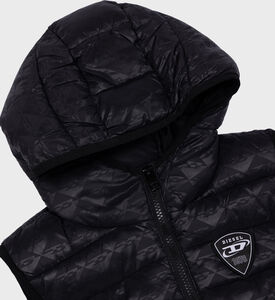 جيليه مبطن برقعة شعار الصبي