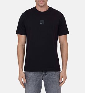 تيشيرت بياقة دائرية وطبعة خلفية