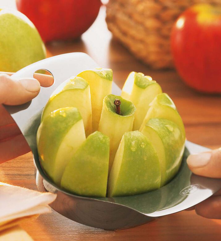 Rosle Hemispherical Scoop Apple Cutter, Packshot View