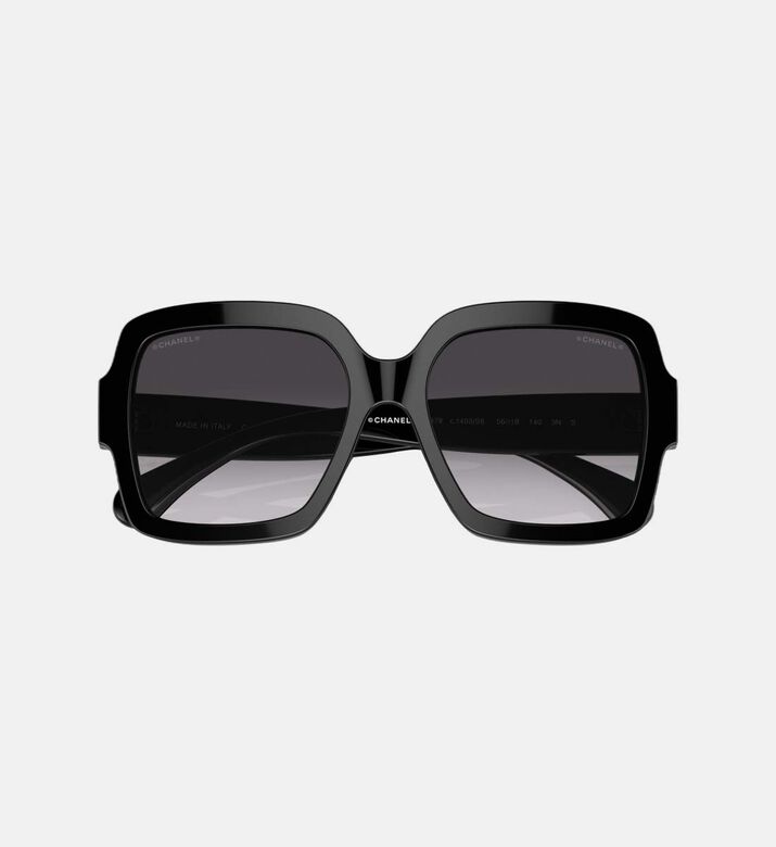 نظارات شمسية مربعة بنقشة صدف السلحفاة