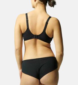 حمالة صدر برقبة مربعة من الدانتيل