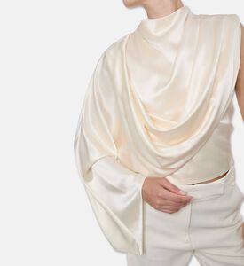 CAMILLA AND MARC Top Arion, Model View