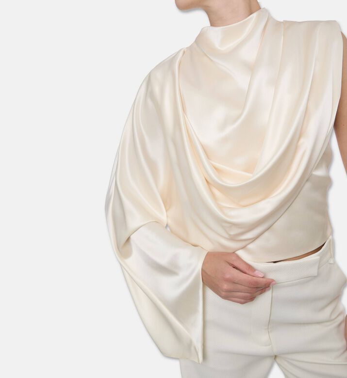 CAMILLA AND MARC Top Arion, Model View