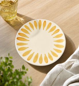 Easy Life Ceramic Round Side Plate, Model View