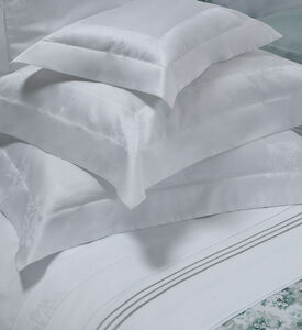 طقم سرير كاريزا من قطن الجاكار