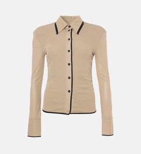 قميص بأكمام طويلة وإغلاق بأزرار