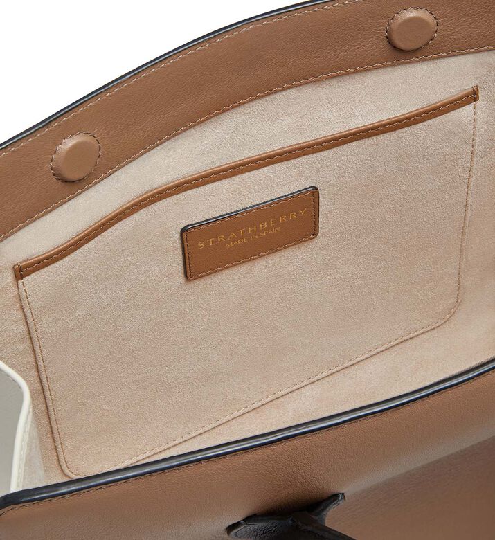 حقيبة يد متوسطة الحجم مع حمالة كتف