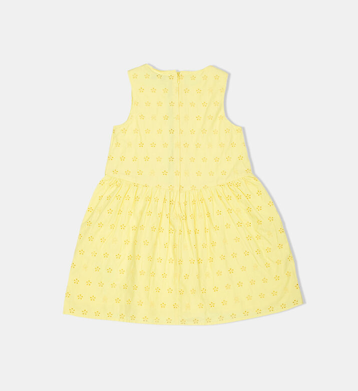 فستان بتطريزات أنجليزية واسع للبنات فستان بتطريزات أنجليزية واسع للبنات