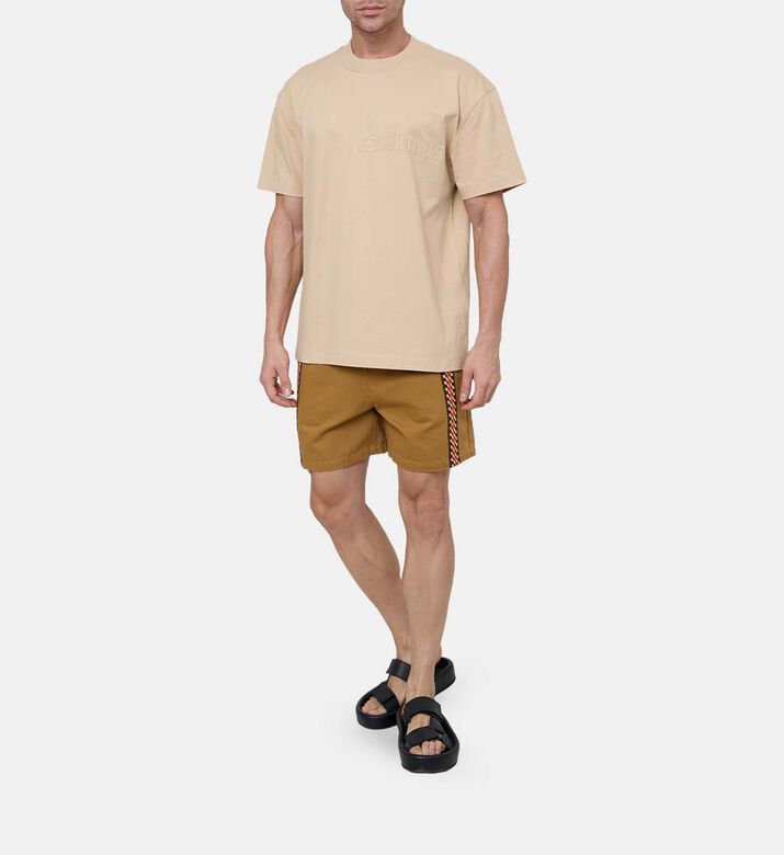 تيشيرت بقصة فضفاضة بنقشة بارزة