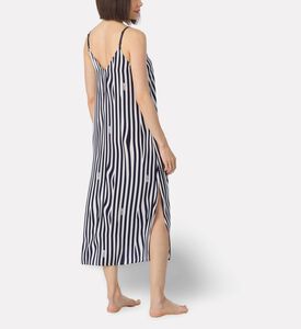 DKNY Chemise, Model View