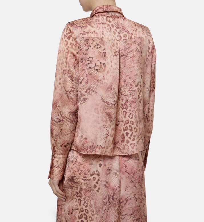 Ba and Sh Shirt Cornelia, Model View