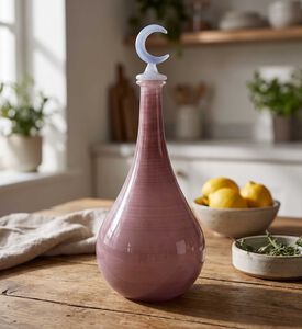 Byleasfeir Glass Moon Top Bottle, Packshot View