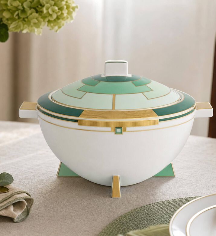 Vista Alegre Emerald Tureen Bowl, Model View