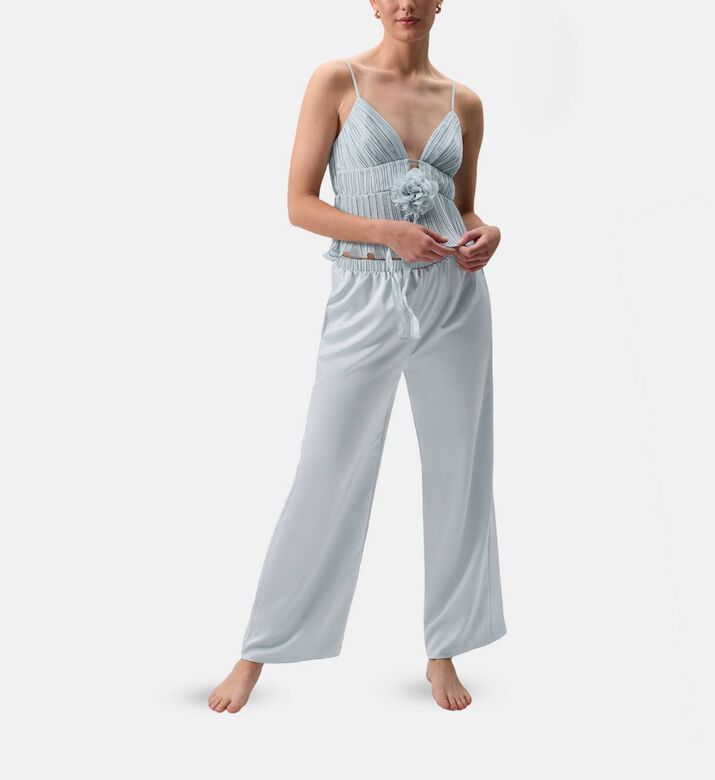 Rya Set Pj, Model View