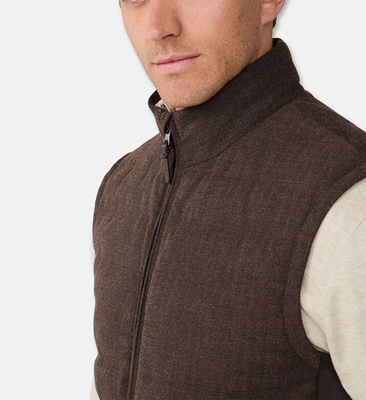 Hackett London Gilet Hbone, Model View