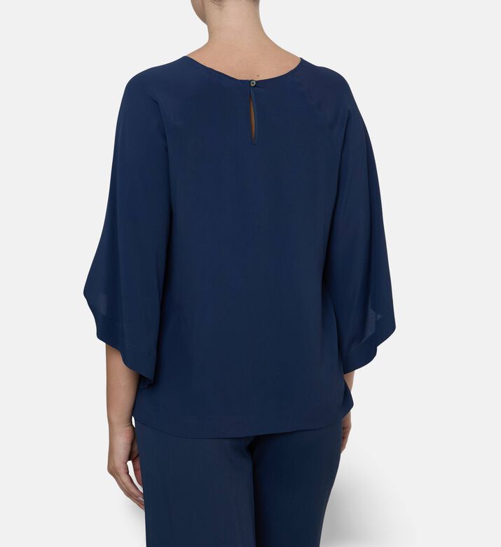 Beatrice B Blou, Model View