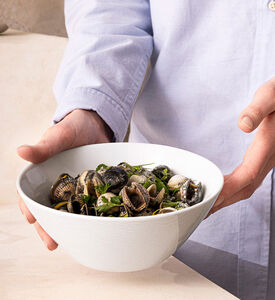 وعاء عميق بورسلين 18 سم