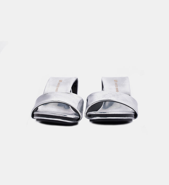 Mobius Mid Heel Opened Wedge