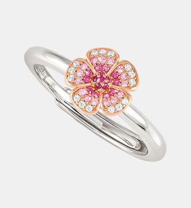 خاتم كريساليس على شكل زهرة