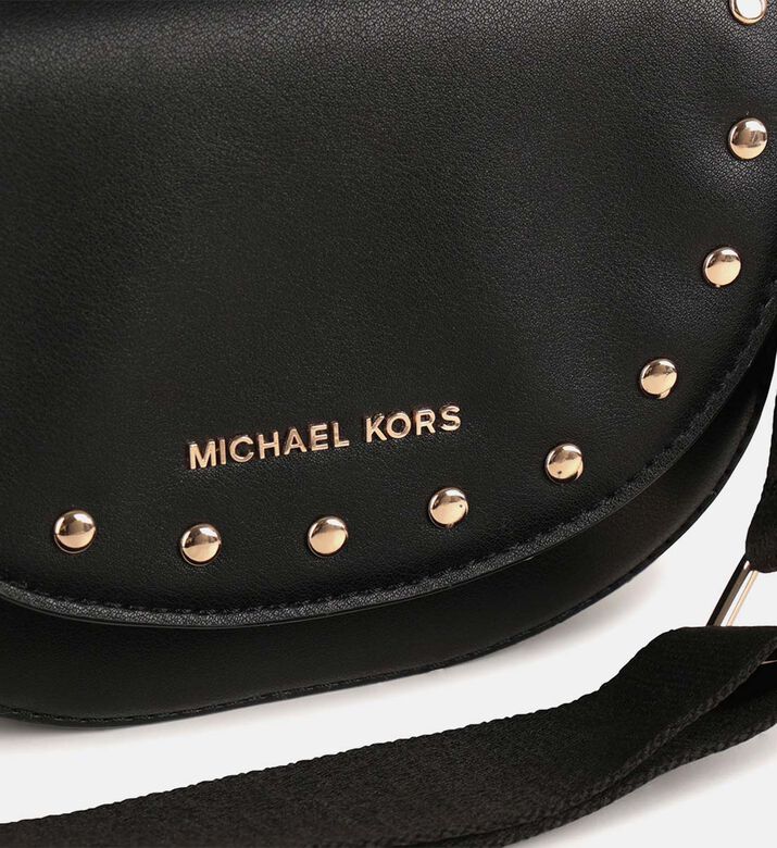 حقيبة يد مزينة بغطاء قلاب