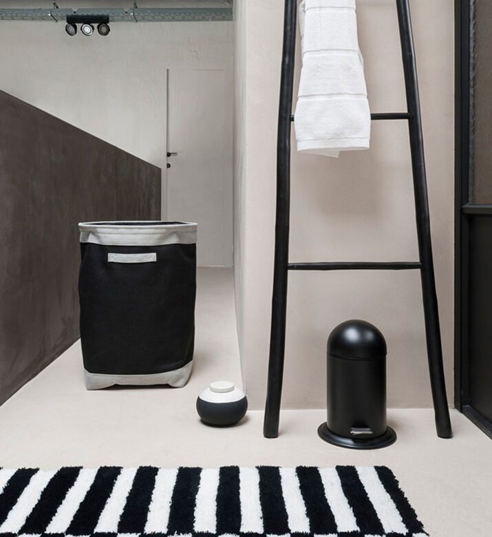 أونا سلة المهملات المعدنية 3 لتر