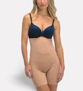 Magic Bodyfashion Bermuda, Model View