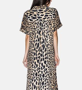 Niluu Shirt Logan, Model View