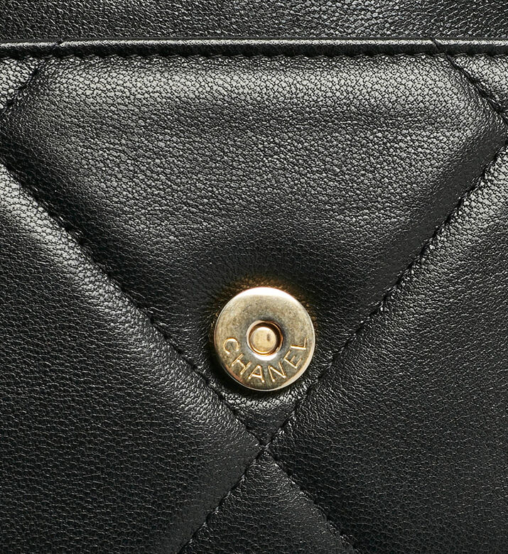 Chanel Preowned Coco Chanel Quilted Leather Flap Wallet, Packshot View