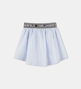 تنورة كلاسيكية بنقشة مخططة