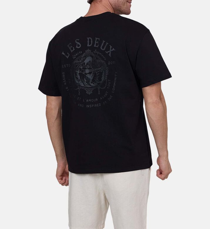 تيشيرت باشن قصير الأكمام