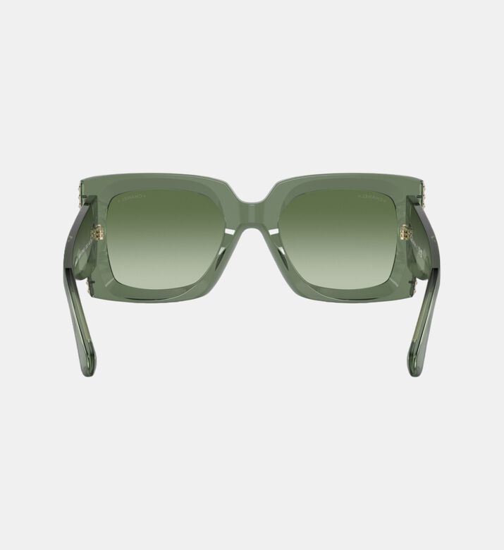 نظارات شمسية بإطار مربع كبير الحجم