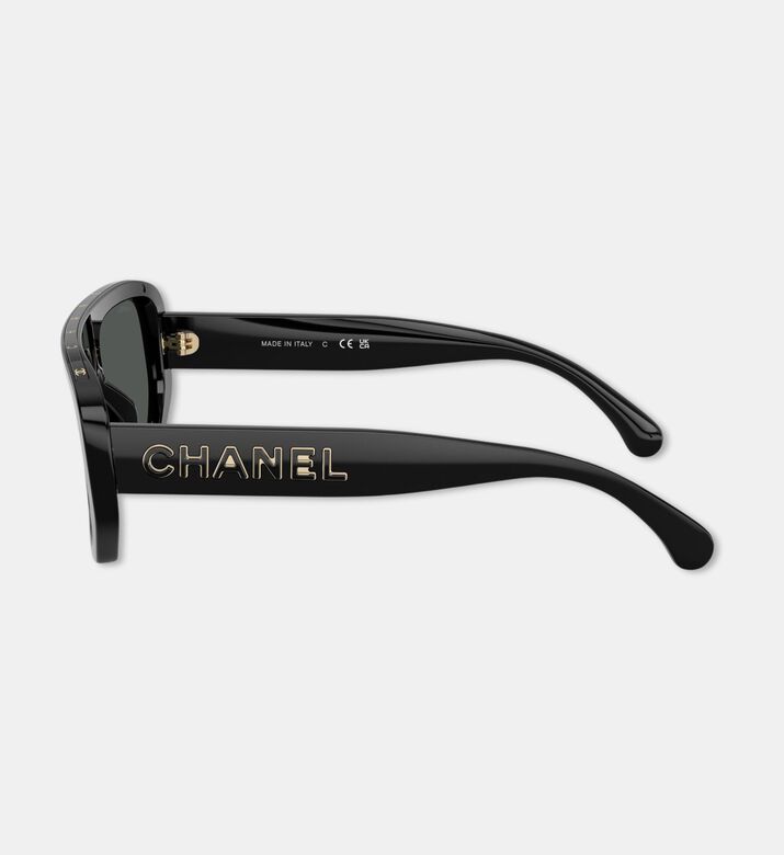 Chanel Sunglass, Packshot View