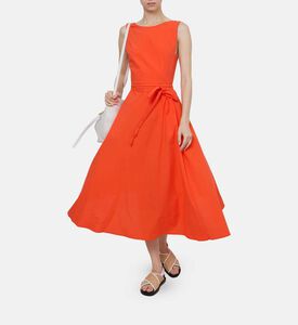 فستان مفتوح من الخلف بربطة عنق