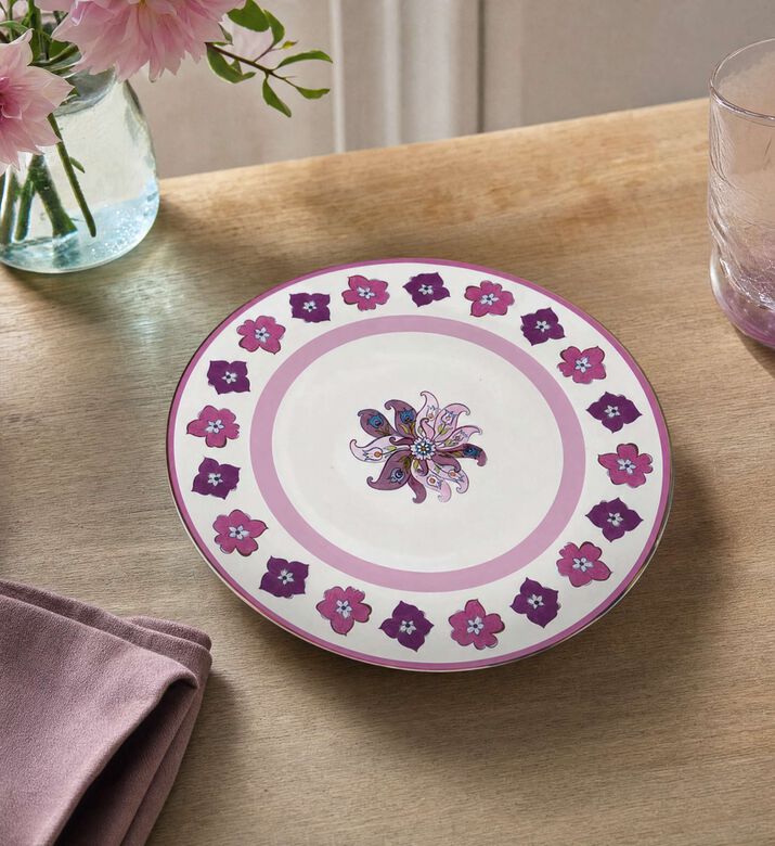 Baci Milano Amazzonia Flower Octopus Dessert Plate, Model View