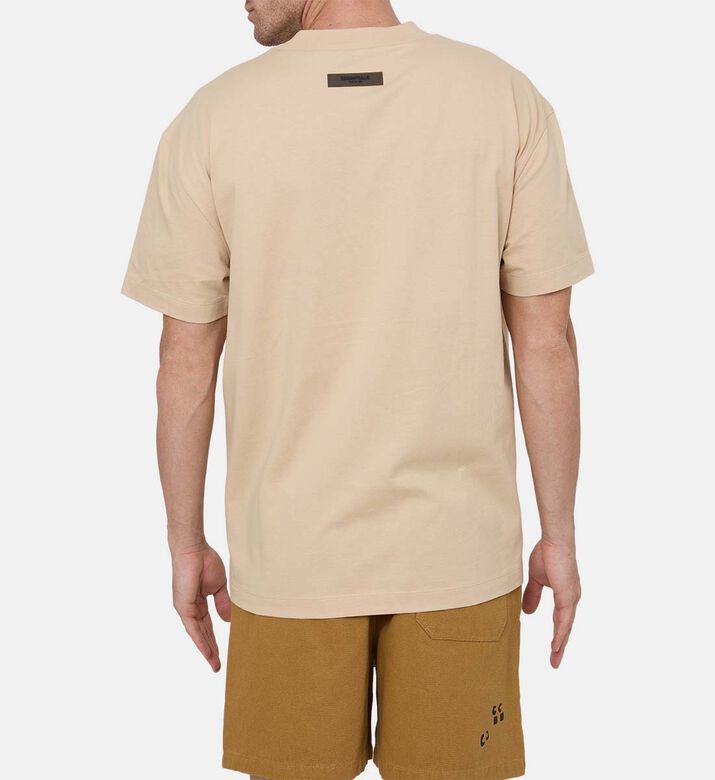 تيشيرت بقصة فضفاضة بنقشة بارزة