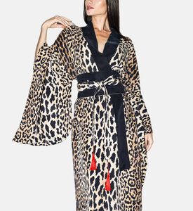 Niluu Kimon Anya, Model View