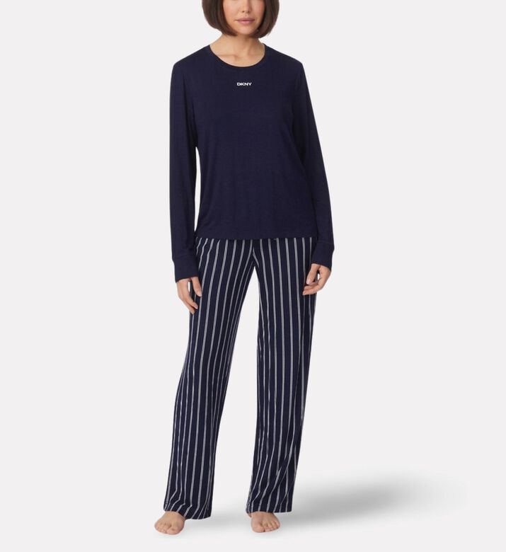 DKNY Set Pj, Model View