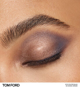 ظلال عيون آيكونيك سموك كولور كواد