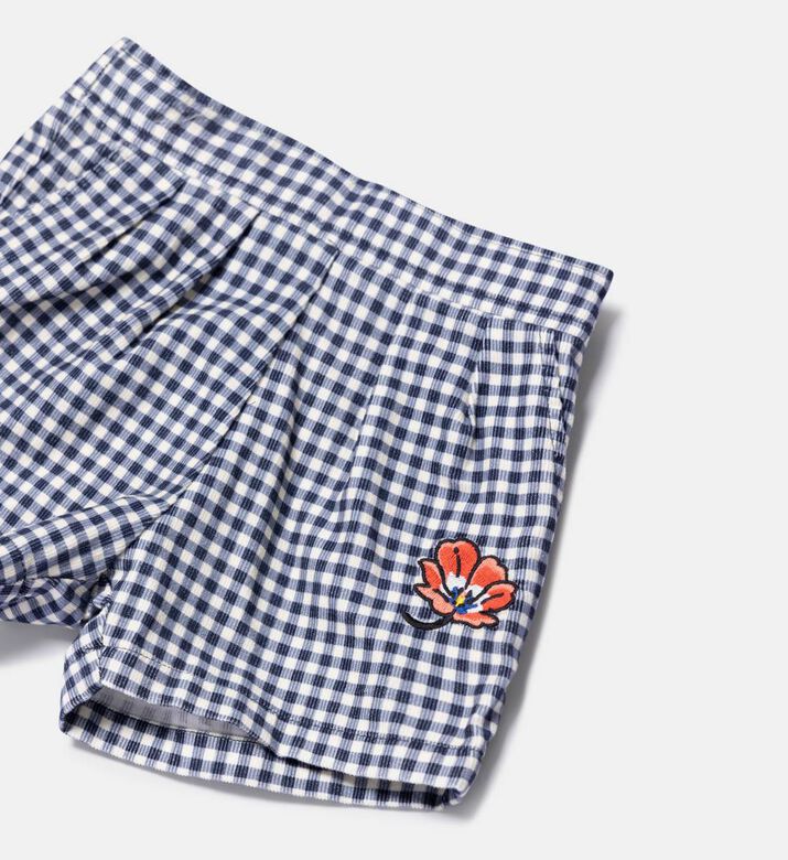 شورت قطن كوردوروي مطرز بزهرة شورت قطن كوردوروي مطرز بزهرة