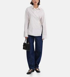 قميص ملفوف برباط عند الخصر